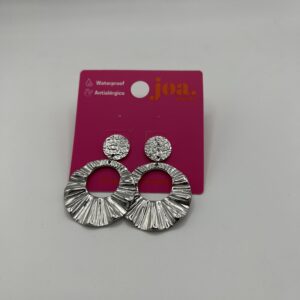 Pendiente COLGANTE ANILLOS RÚSTICO ONDULADO PLATA